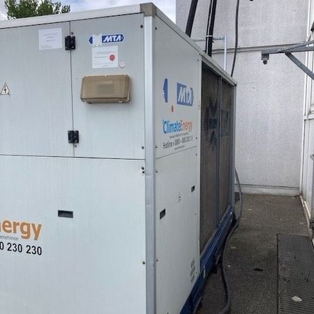 Kaltwassersatz MTA 219 , 220 KW Kälteleistung Chiller Kälteanlage