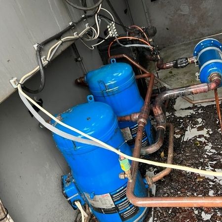 Kaltwassersatz Uniflair 74 KW Chiller