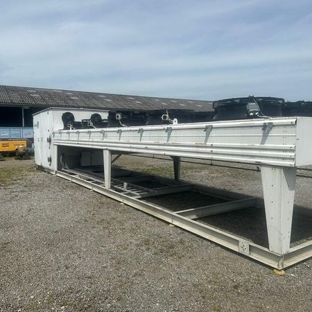 10e95135-1c56-4481-b75c-1c024fe2cade